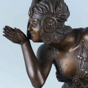 statuette bronze
