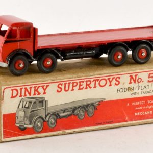 Dinky Toys GB : réf 503 "Foden Flat truck rouge"...