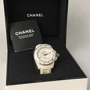 Montre-bracelet de dame, modèle J12,