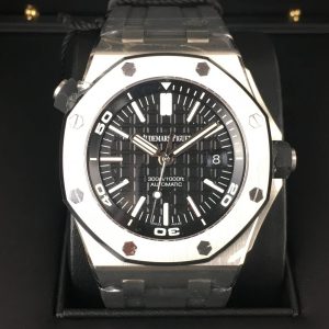 AUDEMARS PIGUET. Montre-bracelet d'homme modèle "Royal Oak Offshore Diver",..