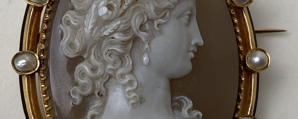 BIJOU