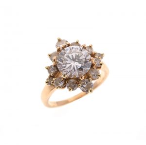 Lot 103 : Bague en or jaune 18K